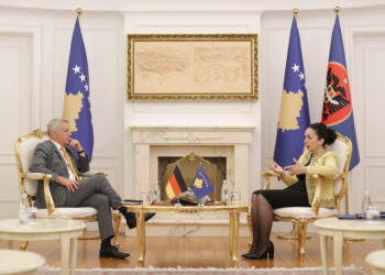 Osmani, kërkesë BE-së: Të mos vendosen kritere shtesë për liberalizimin e vizave