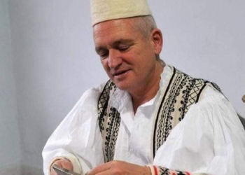 Kurti përkujton albanologun Robert Elsie