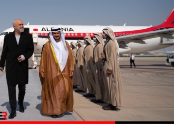 Rama vizitë në Emiratet e Bashkuara Arabe