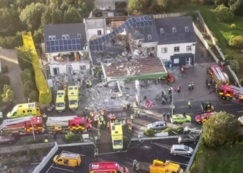 Tre të vdekur pas një shpërthimi në një pikë karburanti në Irlandë