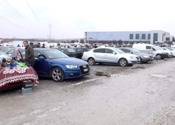 Arrestohen katër persona në tregun e automjeteve në Prishtinë