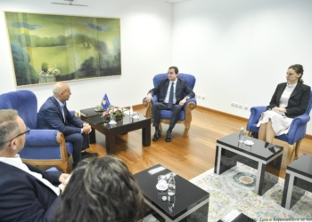 Kurti dhe Bordi i Drejtorëve të KEK-ut flasin për krizën energjetike gjatë dimrit