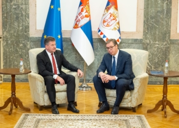 Lajçaku kërkon zgjidhje urgjente për energjinë dhe targat