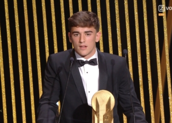 Ceremonia e “Topit të Artë/ Talenti i Barcelonës fiton trofenë “Kopa”