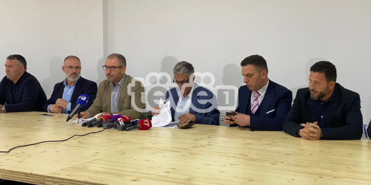 Konferenca nga BSPK dhe SBASHK-u, ku u njoftua për pezullimin e grevës