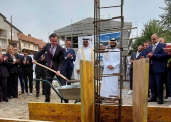 Kurti dhe ambasadori i Katarit vendosin gurëthemelin e QMF-së në Gjilan