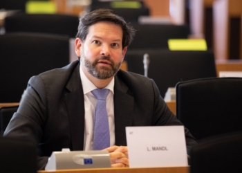 Eurodeputeti austriak: Liberalizimi i vizave për Kosovën duhet të zbatohet sa më shpejtë