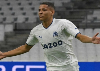 Marsielle fiton thellë sfidën e stërgjatur me Sportingun