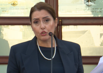 Manastirliu: Shqipëria siguron 700 mijë vaksina Pfizer për variantet e reja të COVID-19