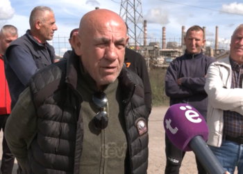 Banorët e fshatit Dardhishtë shprehin shqetësim për ajrin e ndotur