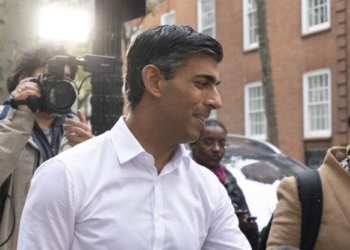 Rishi Sunak favorit për t’u bërë kryeministër i Britanisë së Madhe