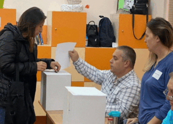 ​Zgjedhjet bullgare, votohet edhe në Shqipëri