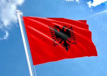 10 flamujt më të vjetër në botë, në mesin e tyre edhe ai i Shqipërisë