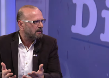 Avokati Nrecaj: Qeveria nuk guxon t’ia ndalojë patentë shoferin personit që kryen veprën penale