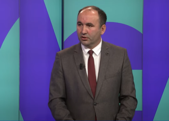 Mustafa thotë se Partia Guxo me dy kryetarë po e pengon dikënd në skenën politike