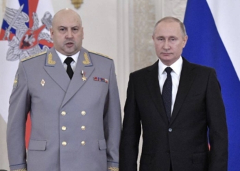 Komandanti i ri i forcave ruse thotë se situata në Ukrainë është “e tensionuar”