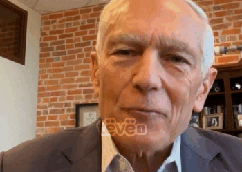 Clark thotë se për 20 vjet në Kosovë ka progres në politikë, edukim e infrastrukturë