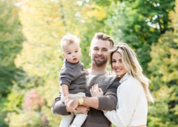 Afërdita Dreshaj me foto të bukura prezanton familjen e saj në Instagram