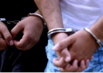U zunë në flagrancë duke shkëmbyer marihuanë, arrestohen dy persona