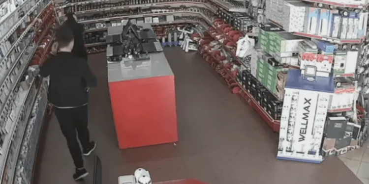 AVONET: Skandaloz vendimi i Gjykatës në rastin e vrasjes së Agonis Tetajt