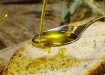 Studimi i ri tregon pse ju ndihmon buka me vaj ulliri