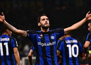 Perlë e Calhanoglu mposht Barcelonën, fitore historike e Napolit dhe Brugge e befason edhe Atleticon