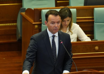 Ministri Peci: Mbi 700 kërkesa për subvencione, 332 prej tyre nevoja bujqësore