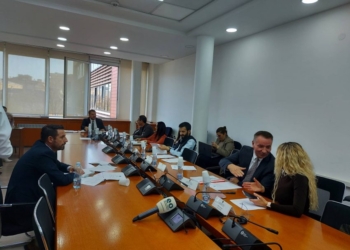 Ministri Murati jep detaje për projektligjin për Mbështetjen e Punëve Publike, mungon kuorumi