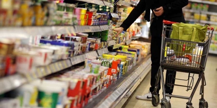Paralajmërohet mundësia e vendosjes së çmimit tavan në produktet bazë