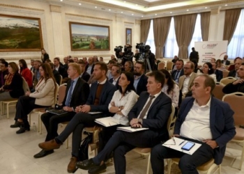 Certifikohen drejtorët e 20 shkollave profesionale dhe koordinatorët e cilësisë