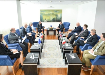 Kurti në takim me ambasadorët e QUINT-it: Marrëveshja finale në dialog me njohje reciproke në qendër