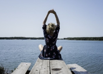 9 arsye për të vizituar vendin më të lumtur në botë