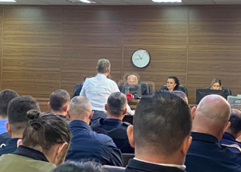 Murati – opozitës: Keni ndërtuar një shtëpi e cila brenda 24 orëve rrëzohet nga Vuçiqi