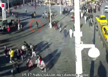 Autoritetet turke të sigurisë publikojnë pamjet e rrugëtimit të së dyshuarës për sulm me bombë