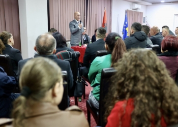 Haradinaj thotë se ka provuar ta këshillojë Kurtin për rolin amerikan, por se ai ka dështuar të kuptojë