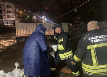 Ngritet niveli i gatishmërisë në tërë vendin pas reshjeve të mëdha të  shiut