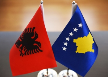 Më 27 nëntor, Kuvendi i Kosovës dhe ai i Shqipërisë mbajnë mbledhje të përbashkët