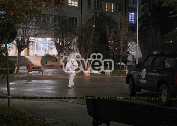 Forenzika arrin në hapësirat e QKUK-së ku mbeti e vrarë një 35-vjeçare