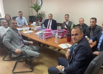 Kryesuesi i KGJK-së shkon në Mitrovicë, pas dorëheqjeve të gjyqtarëve serb