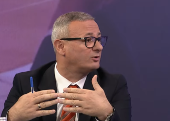 Arifi thotë se me marrëveshjen e mbrëmshme sipas gjuhës së Vetëvendosjes “Zajednica kaloi”