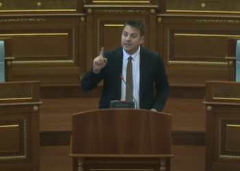 Muja: Asnjëherë në veri nuk ka pasur më shumë shtet të Kosovës, rend dhe ligj