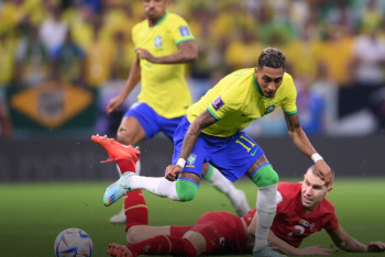 I pasuksesshëm “presioni” i Brazilit ndaj Serbisë në pjesën e parë!