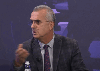 Dugolli: Takimi urgjent i thirrur nga BE nuk ishte për targa, por për planin franko-gjerman