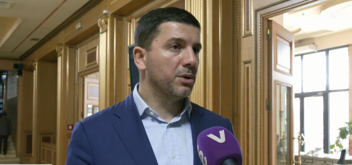Krasniqi: Plani franko-gjerman aktualisht është vështirë i pranueshëm për Kosovën