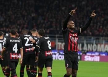 Milan siguron tre pikësh në frymëmarrjen e fundit!