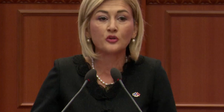 Kusari-Lila në seancën e përbashkët të Kosovës e Shqipërisë: Pamje impozante, më e bukura në botë