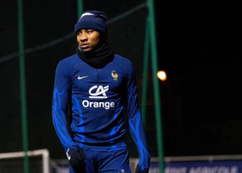 Franca humb sulmuesin para Botërorit