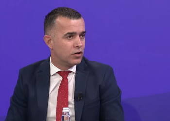 Begaj: Nuk e vlerësoj shumë të mençur rritjen e buxhetit për skema sociale