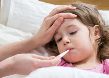 Tri këshilla që fëmijët tuaj të mos sëmuren shpesh