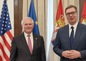 Ambasadori Hill: Angazhimi i Vuçiqit është konstruktiv